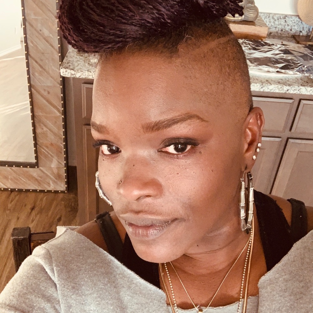 Meet your Posher, Shenetha